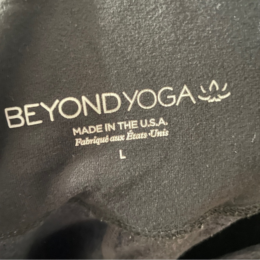 Beyond Yoga Silver and Black Leggings Size L - Picture 5 of 5